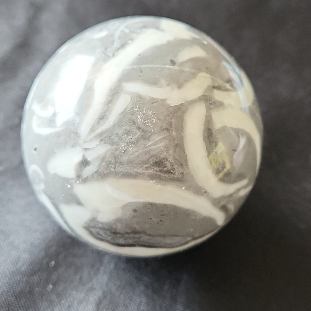 Fossil clam sphere crystal